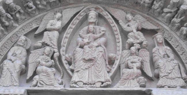Tímpano de la iglesia de Santo Domingo de Soria de finales del siglo XII. Conoce Soria a través de sus monumentos.