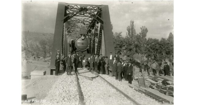 Comienza la andadura del ferrocarril en Soria.